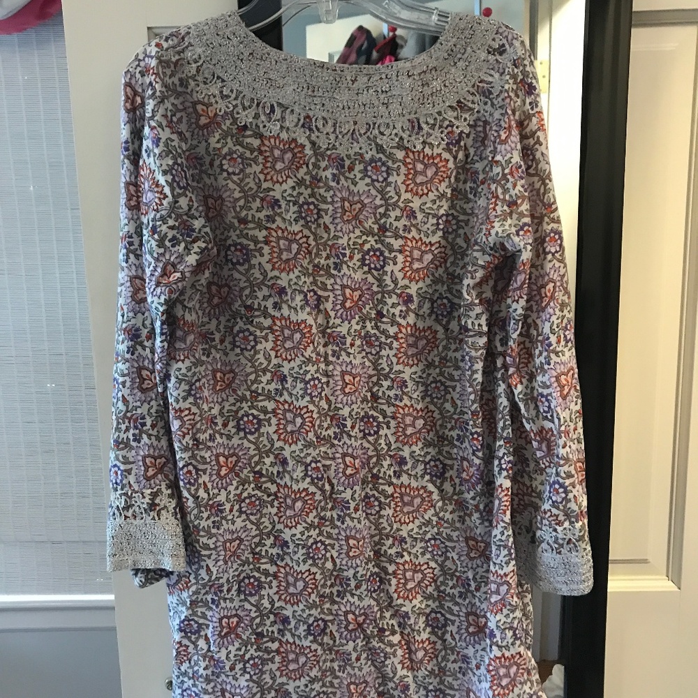 Tunic - Picture 2 of 2